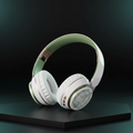 Fone Over-Ear Bluetooth Tema Anime — Estilo único, Som que Impressiona